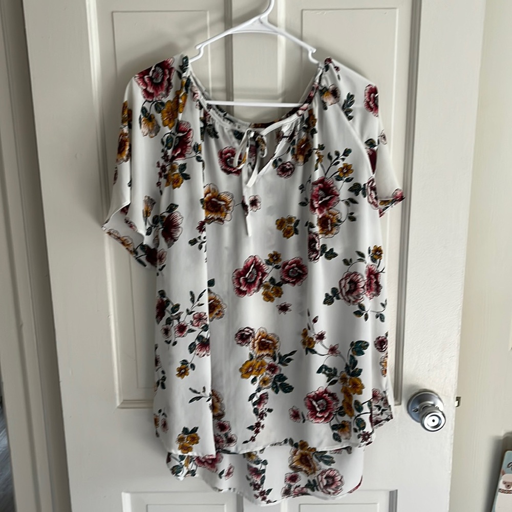 NWOT Maurice’s Top